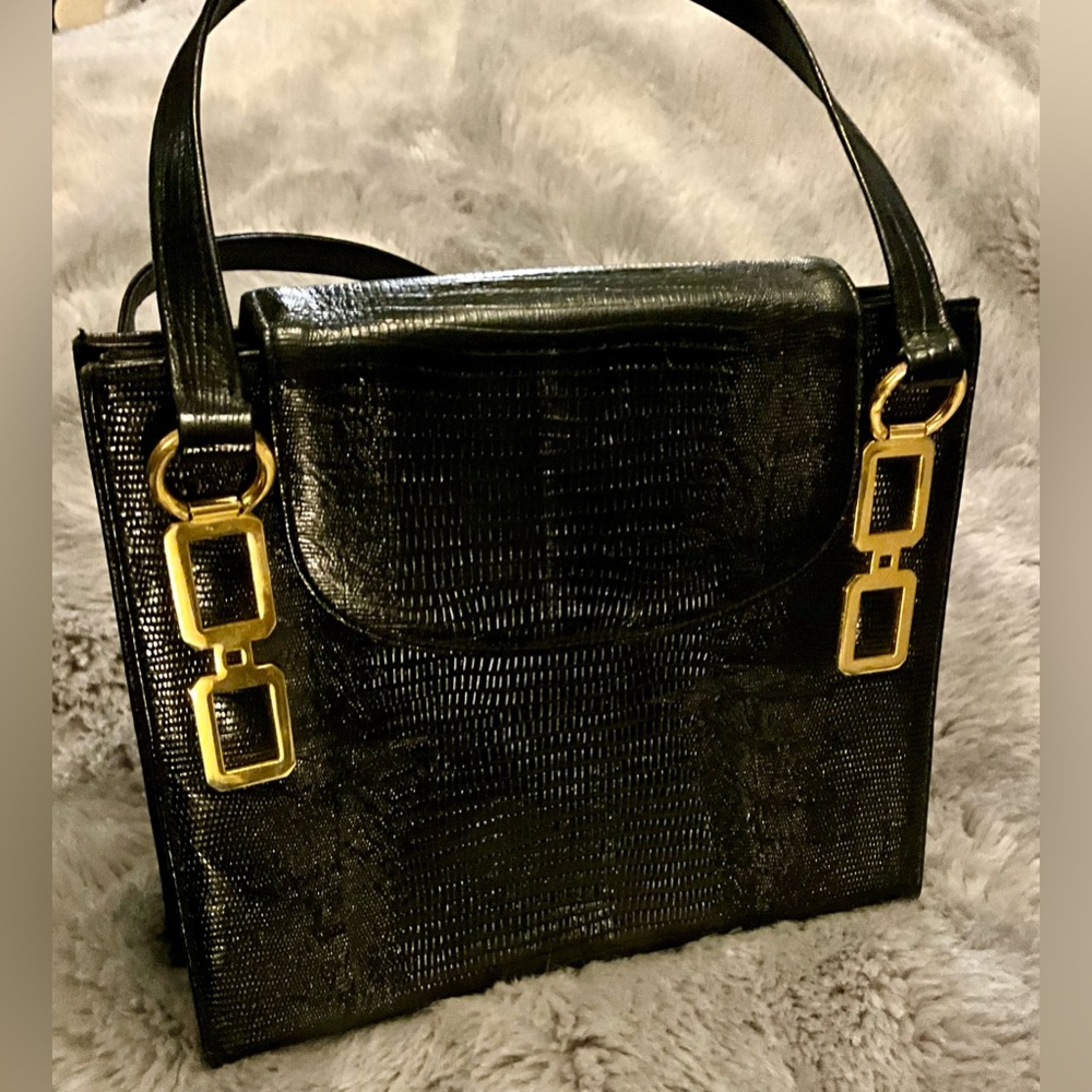 Vintage Black Leather Triangle New York Leather Purse.